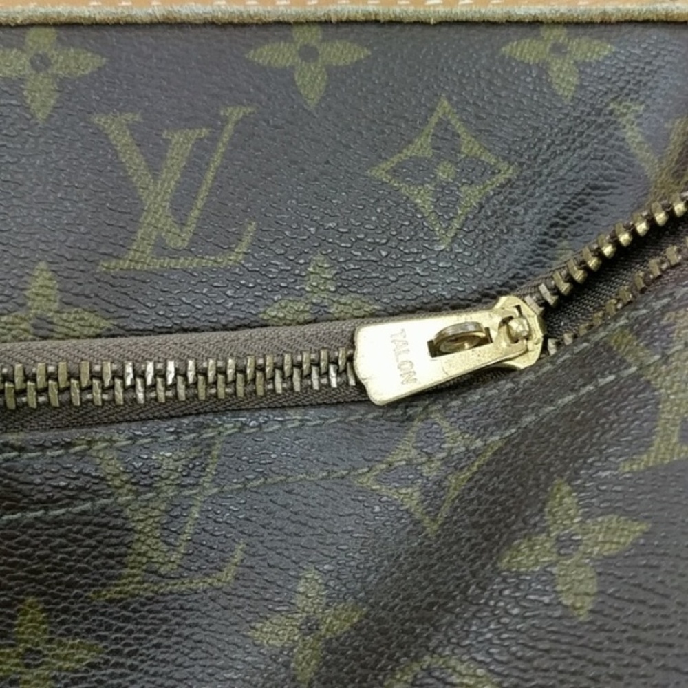 Louis Vuitton Hanging Garment Bag 1970's Vintage - Picture 4 of 10